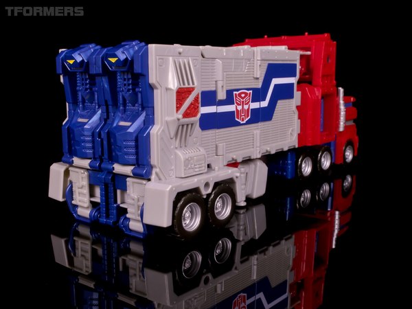 TFormers Gallery   Siege On Cybertron Magnus Prime 012 (12 of 108)